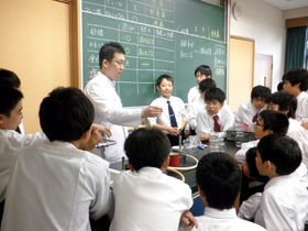 理科の実験